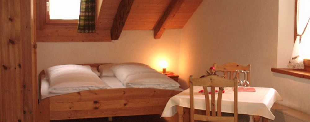 Schorta'S Alvetern - Boutique Hotel & Restaurant Ardez Buitenkant foto